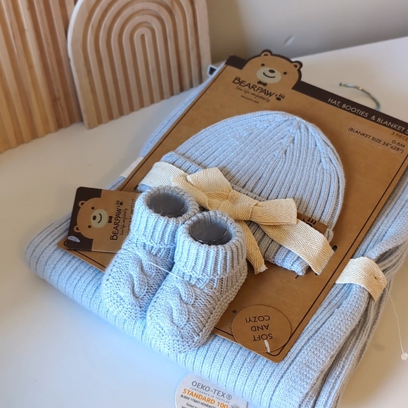 BearPaw Other - BearPaw 0-6 month Hat, Bootie, Blanket Baby blue set. New with tags.